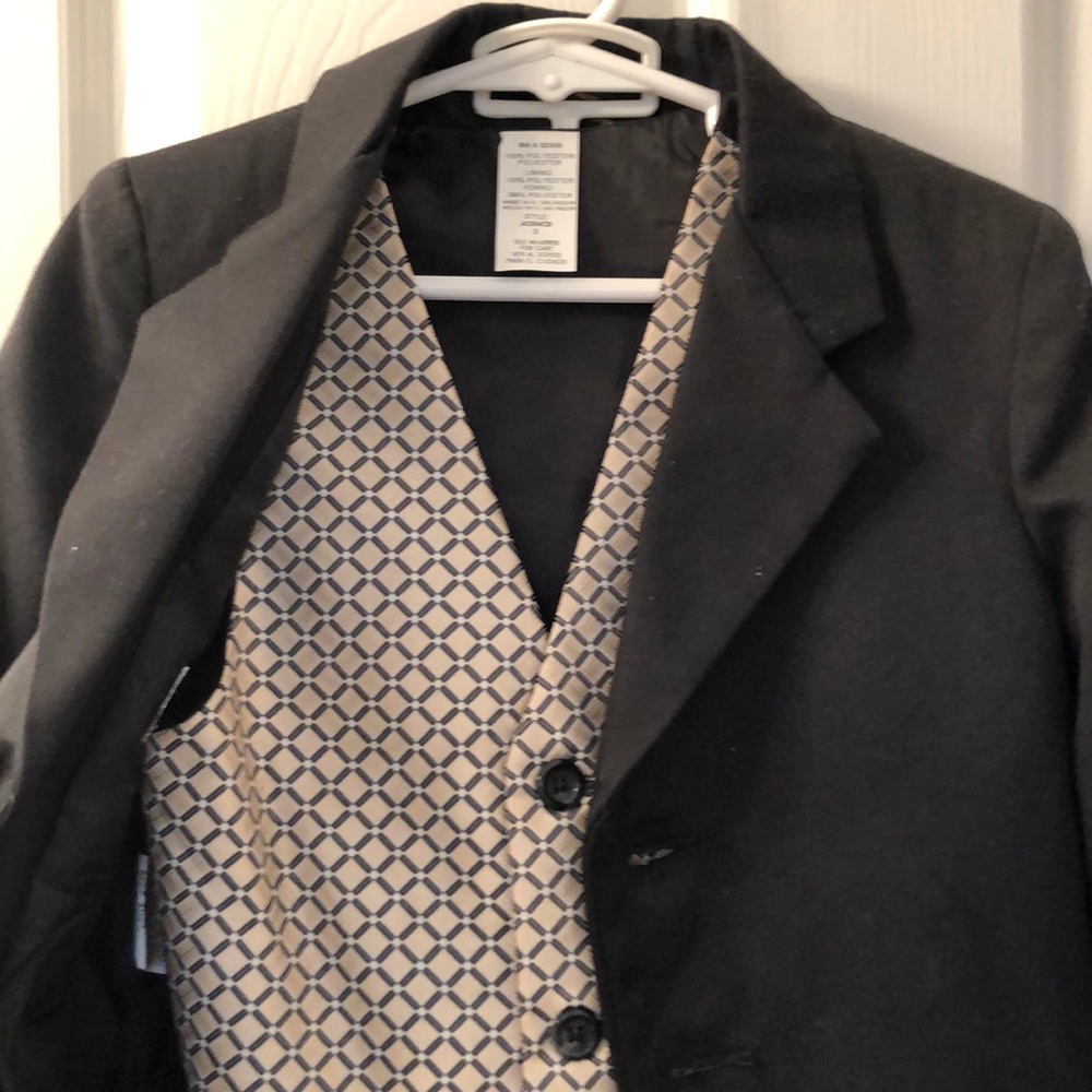 3-piece suit